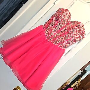 Homecoming Dress Hot Pink size Lrg Jewel Strapless Bodice Flirty Tulle Skirt